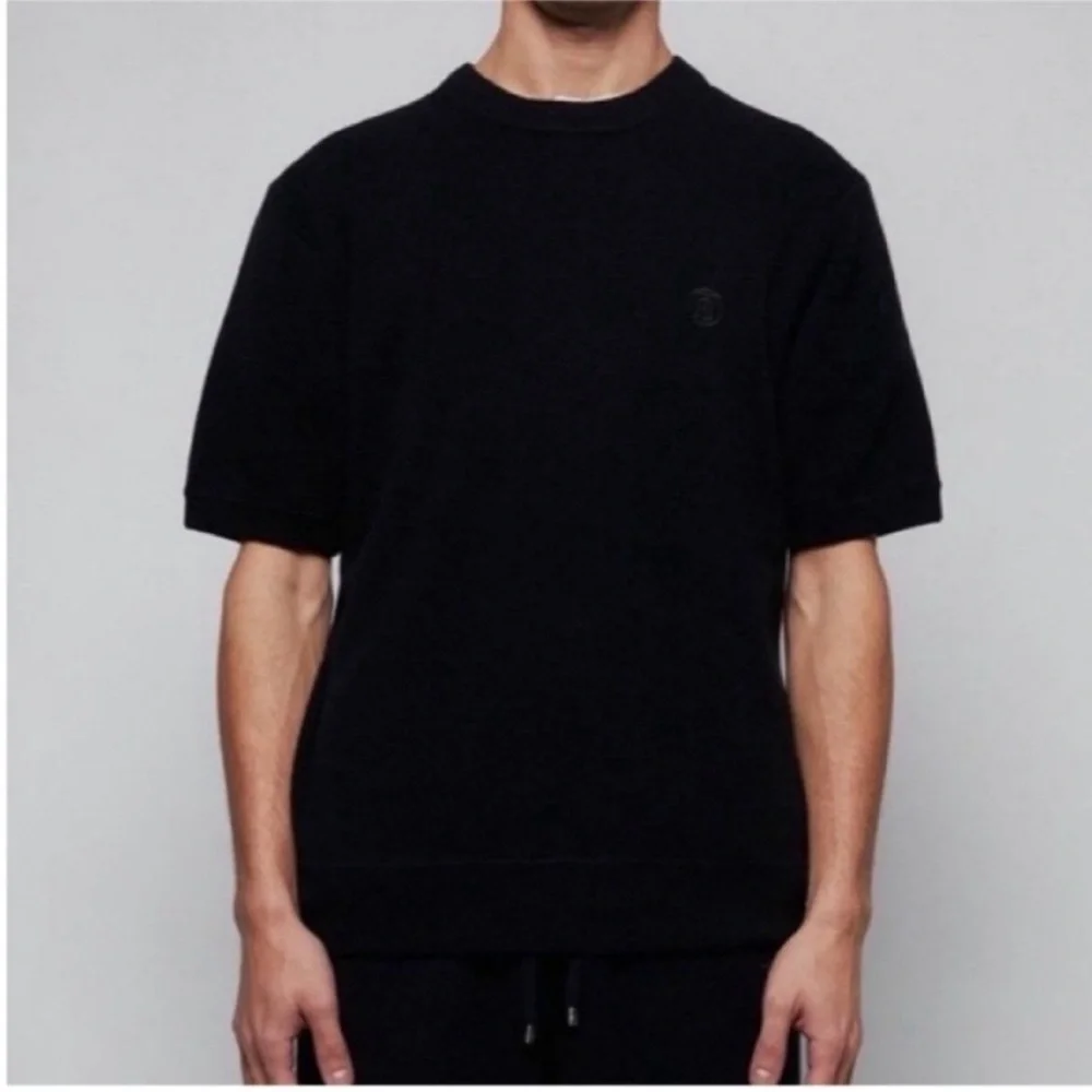 Authentic BURBERRY Cashmere Black Crewneck Ribbed